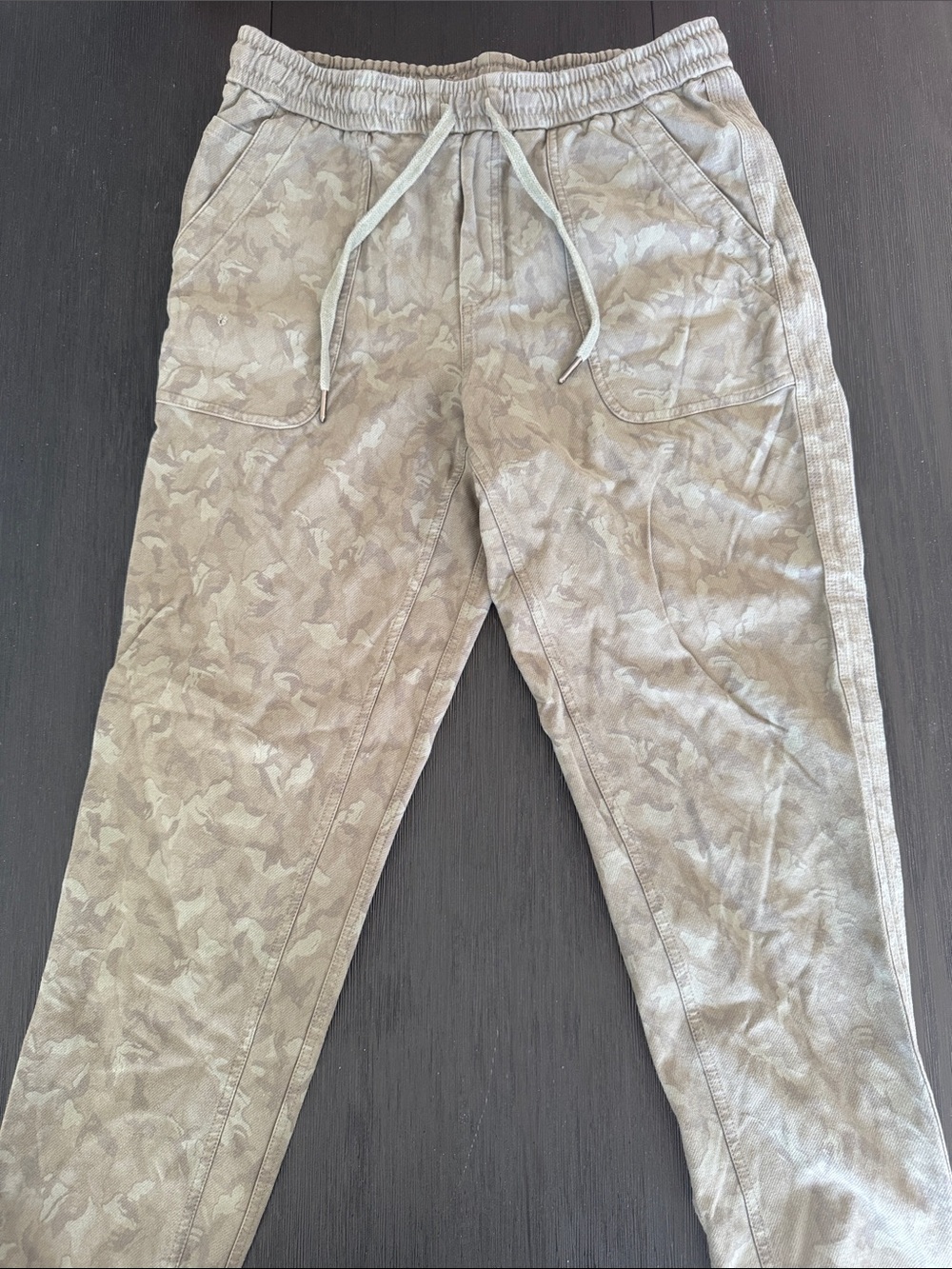 Athleta Farallon Jogger Olive Camo Utility Drawstring Stretch Sweatpants 12 Tall